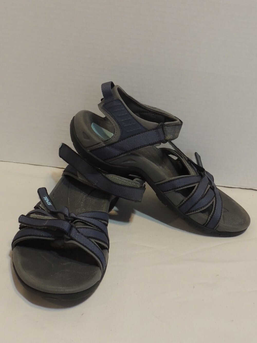 Teva Sandals Men Size 9 Blue Brown Straps Outdoor Beach Pool Ocean Water Sandals